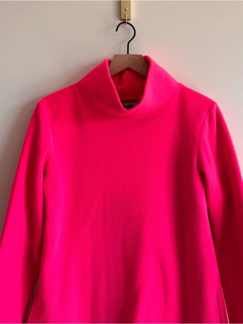Dudley Stephens | Neon Pink Cobble Hill Turtleneck Sweater ~ M